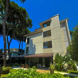 Etruria Forte dei Marmi