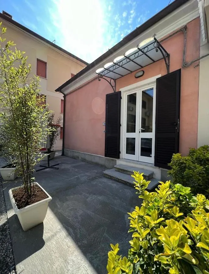 Casina Gio' Villa Forte dei Marmi